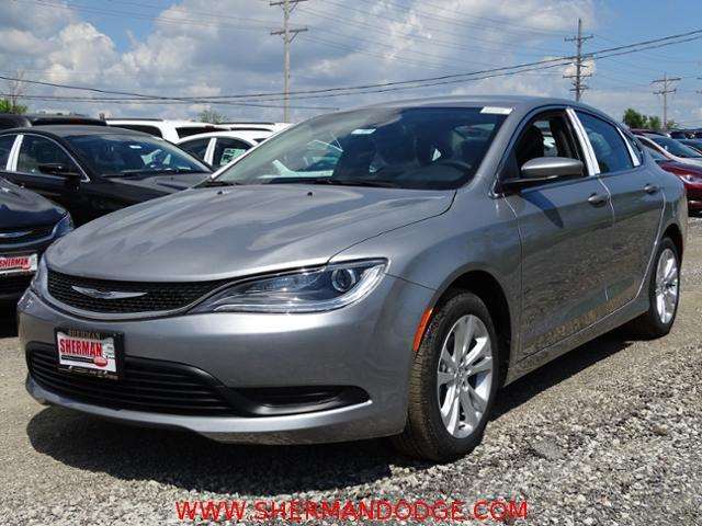 2017 Chrysler 200 LX 4dr Sedan